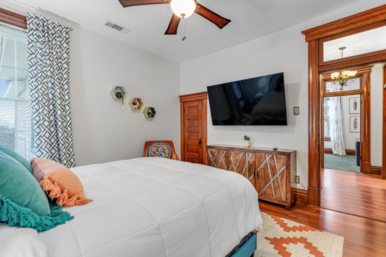 The Elizabeth Villa Hot Springs Luaran gambar